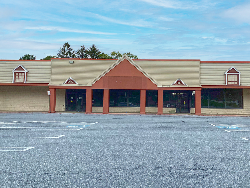 Retail Lease - 600 N. Mountain Road, Harrisburg, PA Retail Lease - 600 N. Mountain Road, Harrisburg, PA